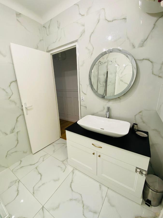 Le Nid Blanc Nice Centre ภายนอก รูปภาพ